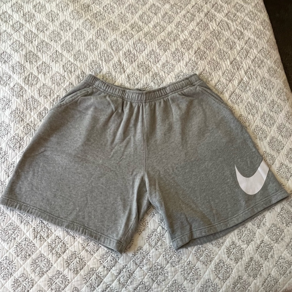 Men’s Nike Fleece Shorts Size XXL